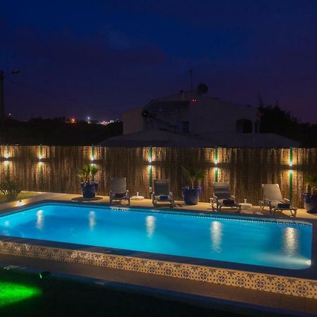 Villa Yvonne,Private Pool,Private Parking 1,7 Km From The Beatch อัลบูเฟรา ภายนอก รูปภาพ