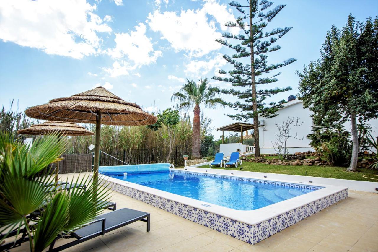 Villa Yvonne,Private Pool,Private Parking 1,7 Km From The Beatch อัลบูเฟรา ภายนอก รูปภาพ
